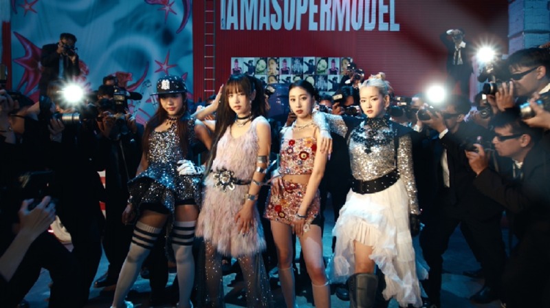 비비업__Super Model_ MV 티저_1.jpg