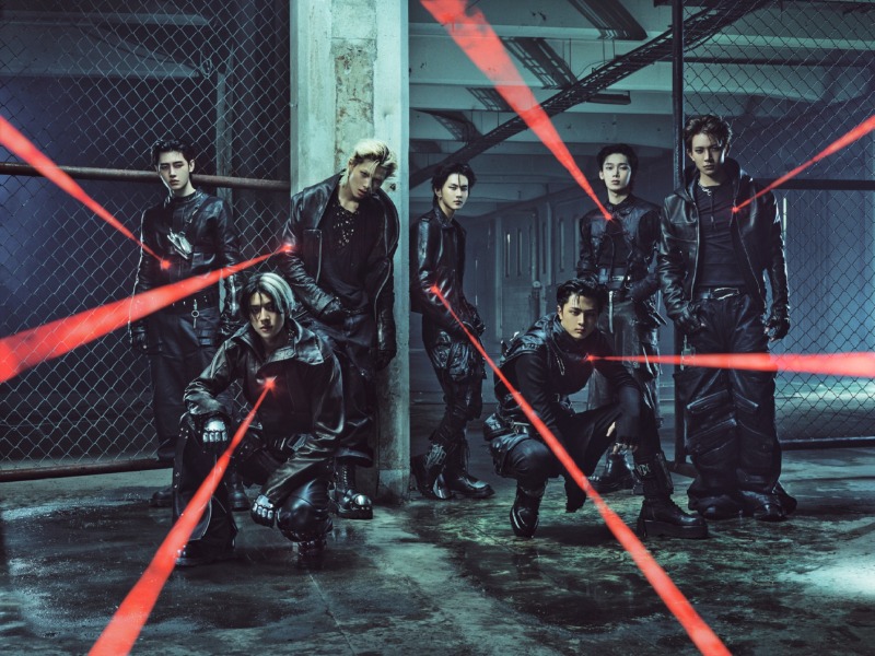 엔하이픈_THE SIN VANISH_Chapter 4 스틸 (1) 단체 (2).jpg