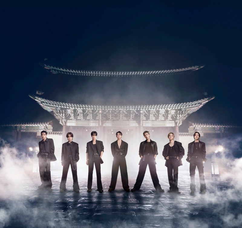 방탄소년단_단체 (1) (1).jpg